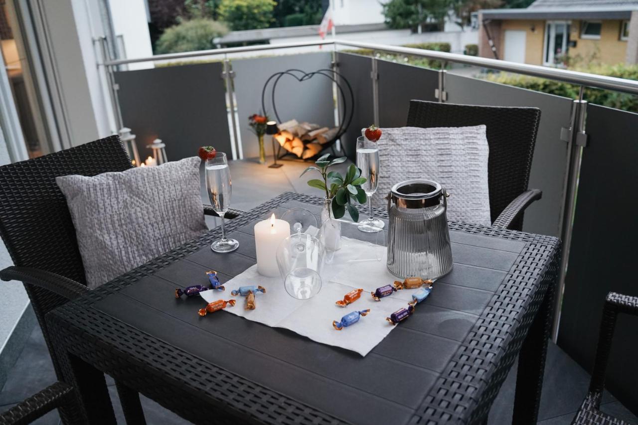 Paderborn-Oase Mit Kamin-Balkon-Stilvolles Zuhause-Self Check-Parkplatz Apartment ภายนอก รูปภาพ
